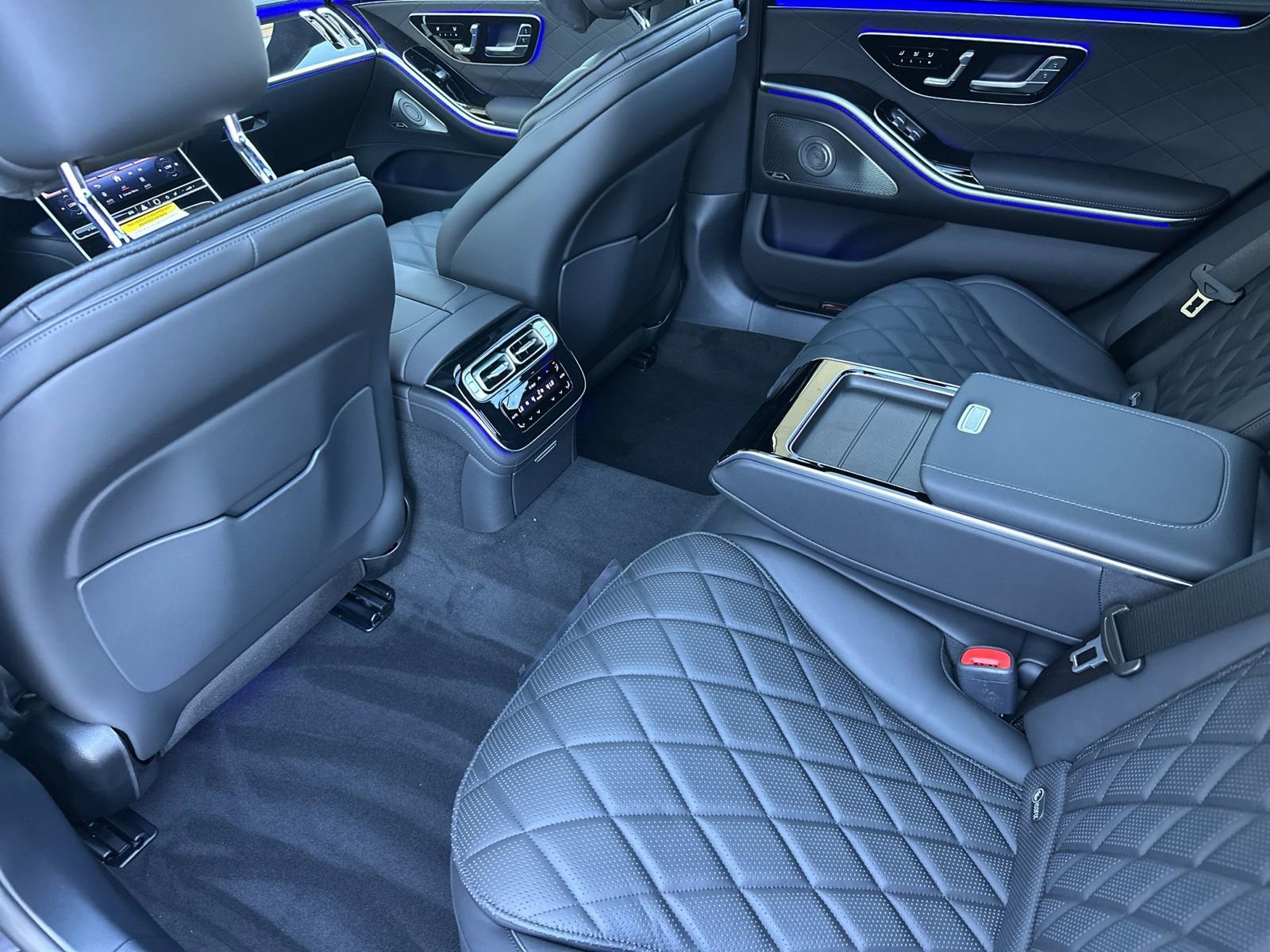 New 2026 Mercedes-Benz S 580 4MATIC Sedan image 12
