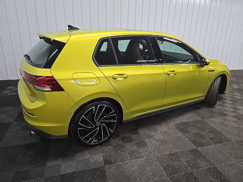 Used 2022 Volkswagen GTI Autobahn FWD image 3