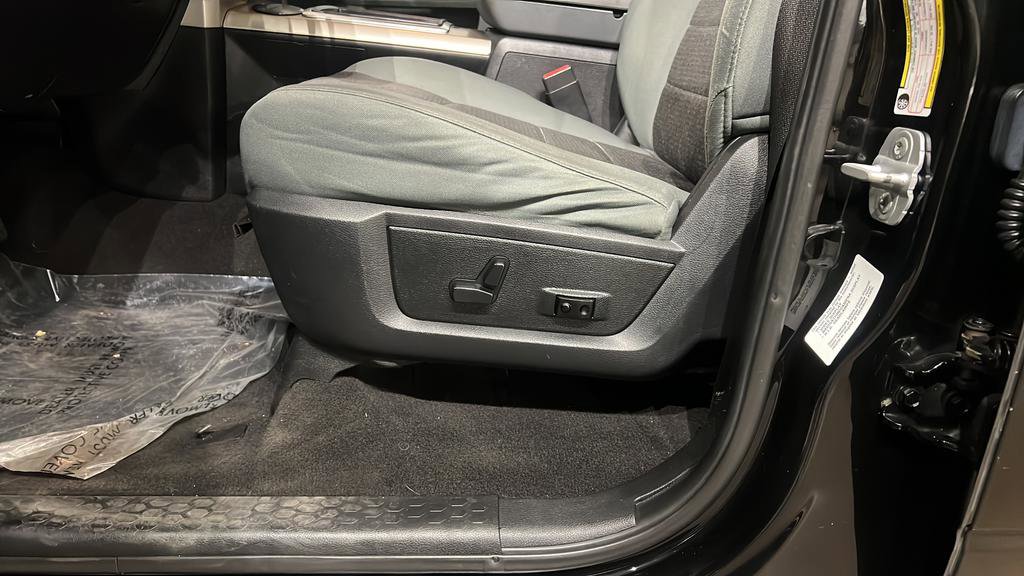 Used 2014 RAM 2500 Big Horn image 20