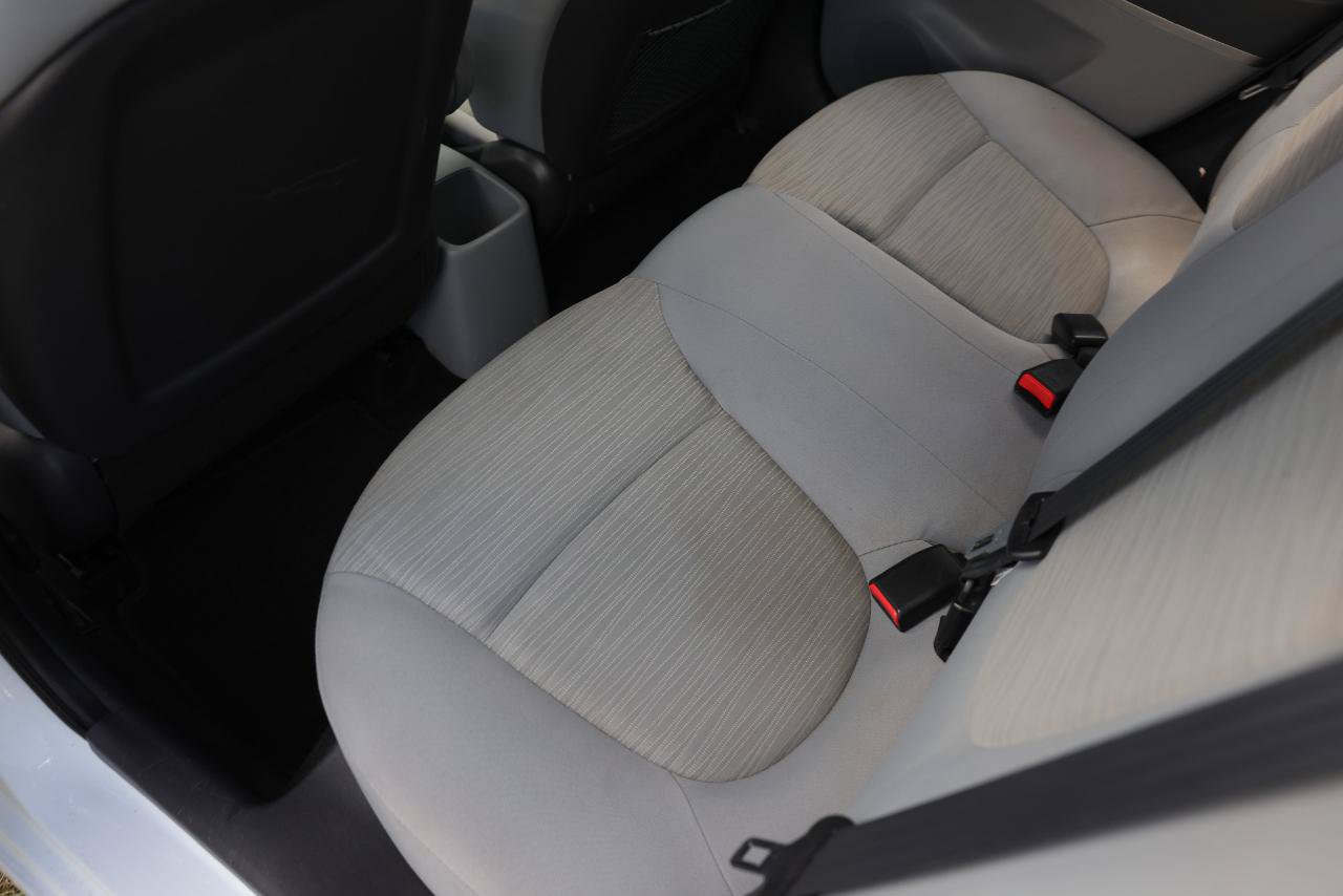 Used 2017 Hyundai Accent SE FWD image 10