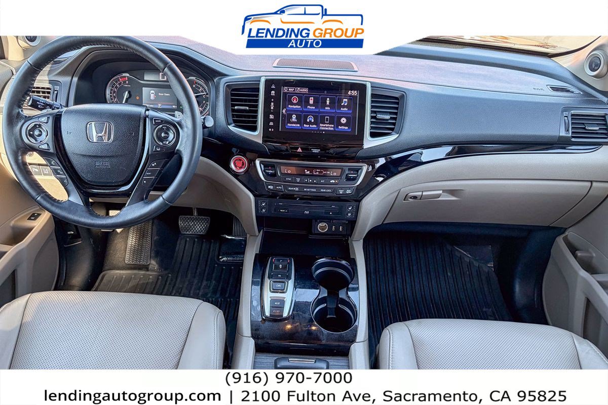 Used 2017 Honda Pilot Elite image 11