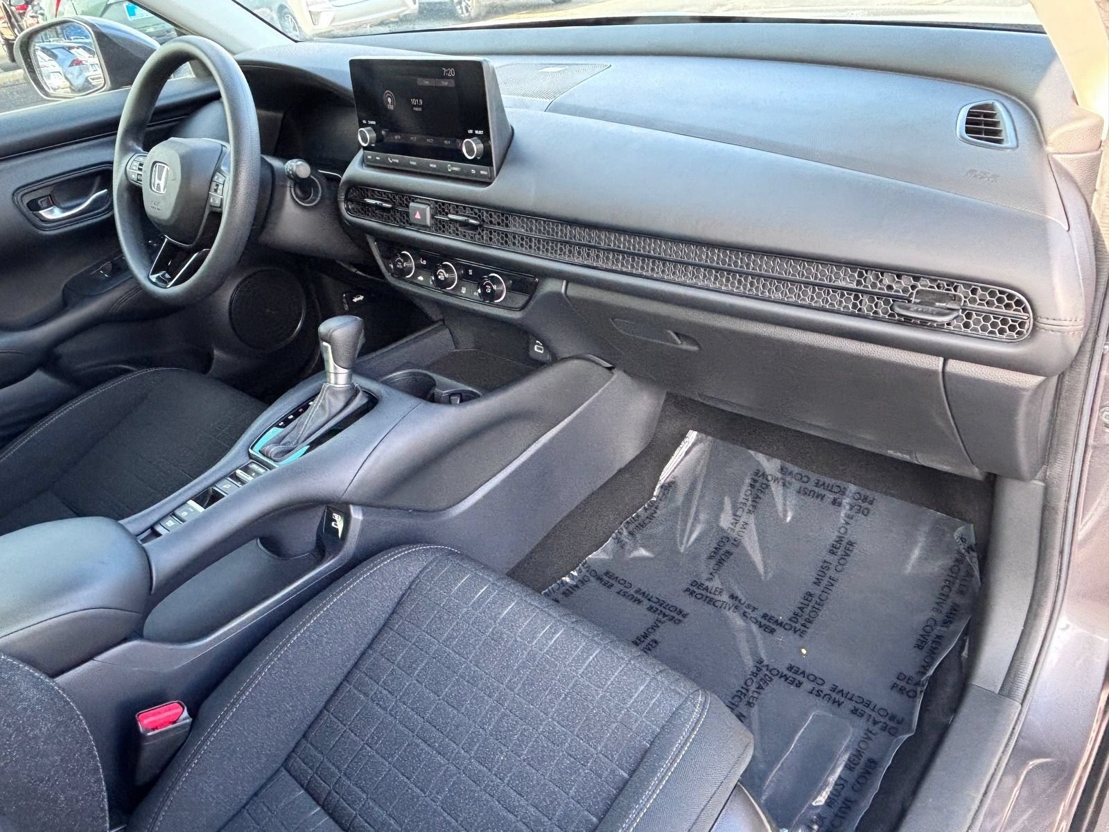 Certified 2024 Honda HR-V LX image 13