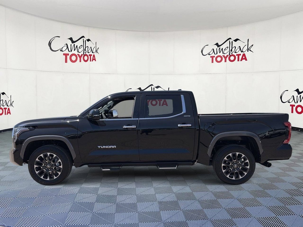 New 2026 Toyota Tundra Limited AWD/4WD image 5