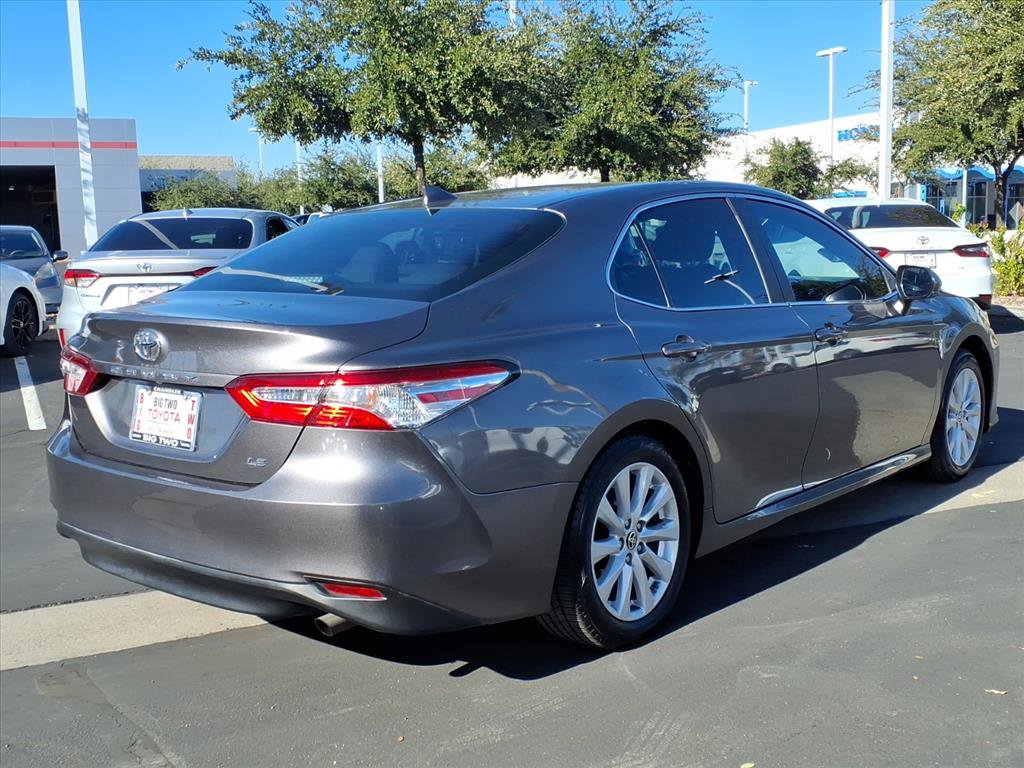 Used 2020 Toyota Camry LE image 8