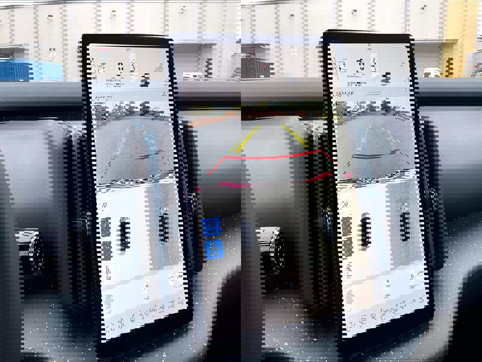 New 2026 Volvo EX30 Ultra w/ Climate Package image 20