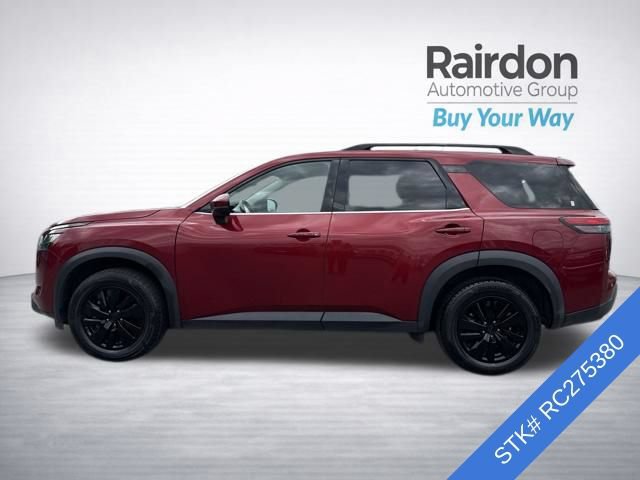 Used 2024 Nissan Pathfinder SV FWD image 4
