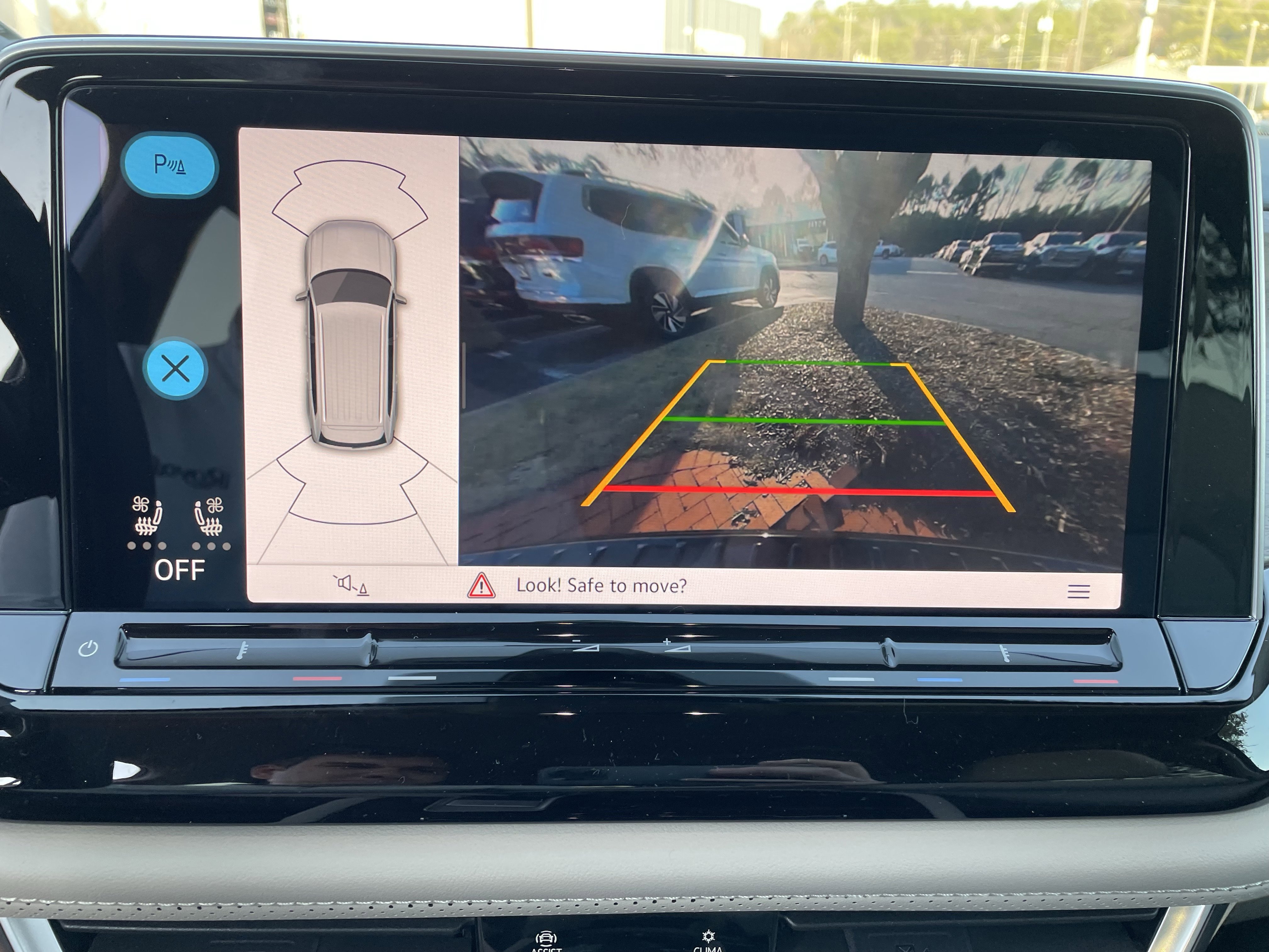 New 2026 Volkswagen Atlas SE image 20