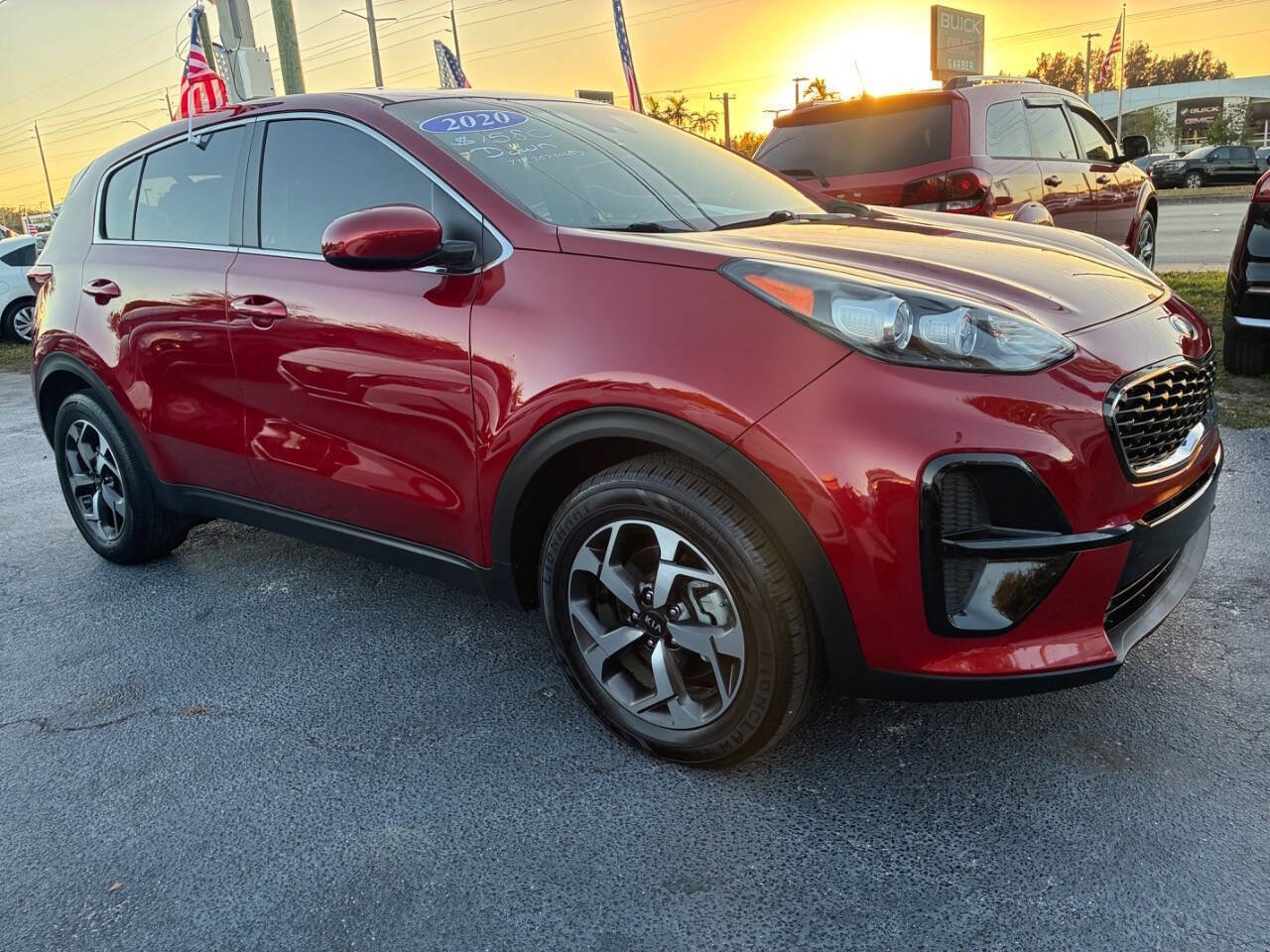Used 2020 Kia Sportage LX image 3