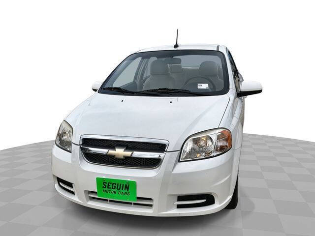 Used 2009 Chevrolet Aveo LT w/ Power and Convenience Package FWD video 1