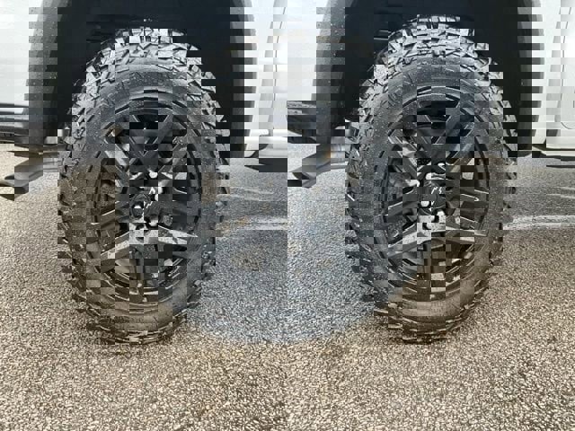 Used 2023 Chevrolet Colorado Trail Boss w/ Advanced Trailering Package image 12