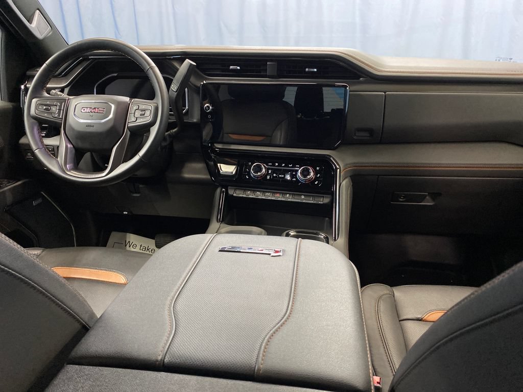 Used 2024 GMC Sierra 2500 AT4 w/ Technology Package AWD/4WD image 36
