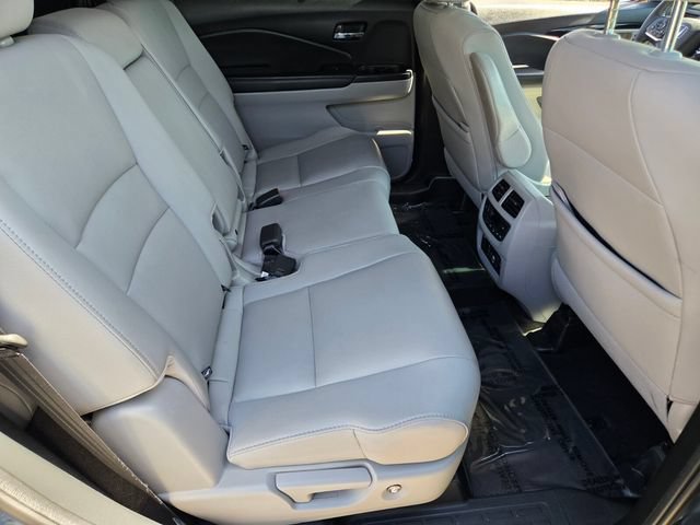 Certified 2022 Honda Pilot Touring image 23