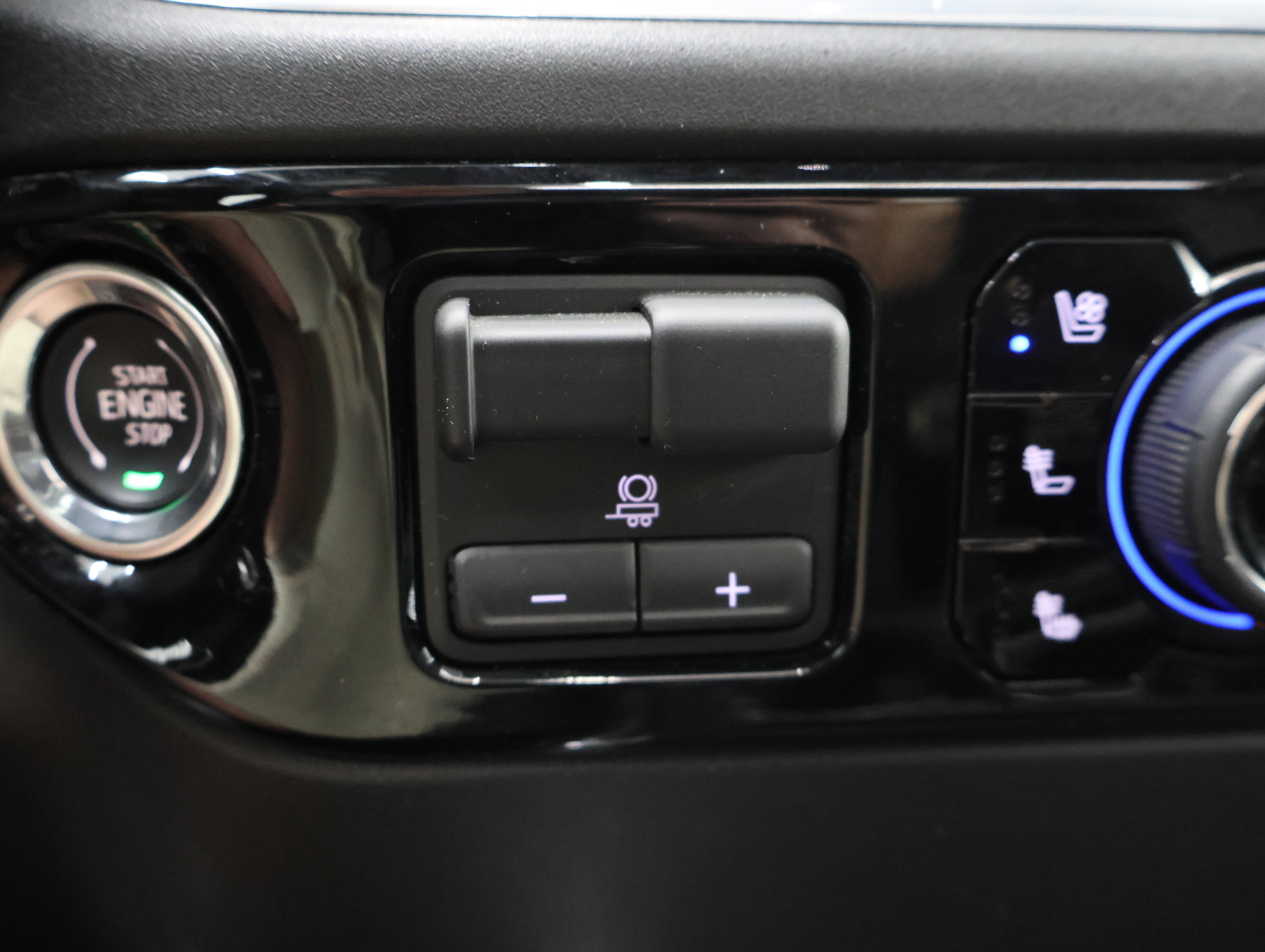 Used 2025 Chevrolet Silverado 2500 LTZ w/ Trail Boss Package AWD/4WD image 62