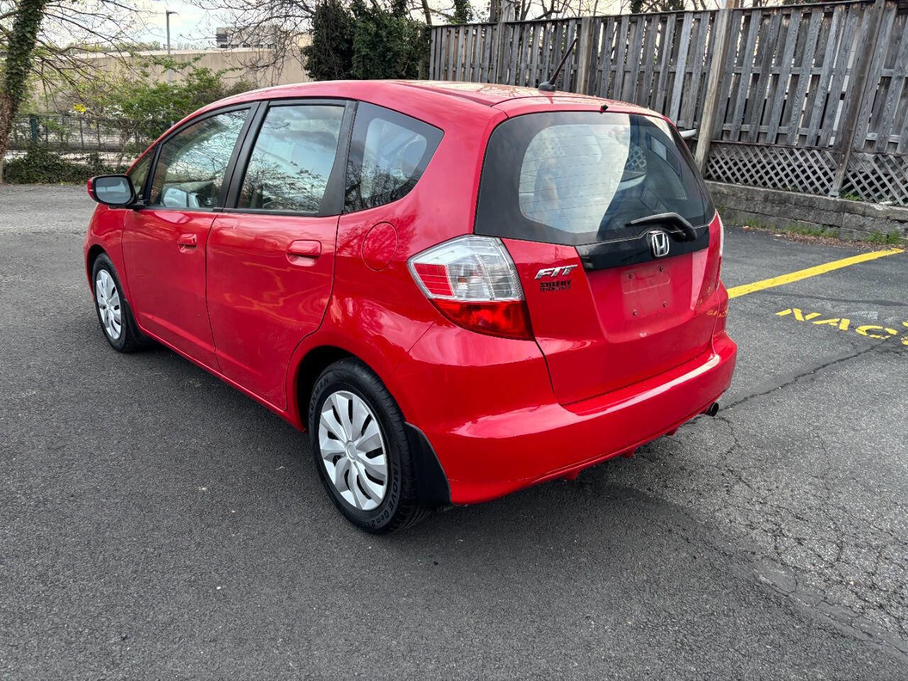 Used 2013 Honda Fit image 3