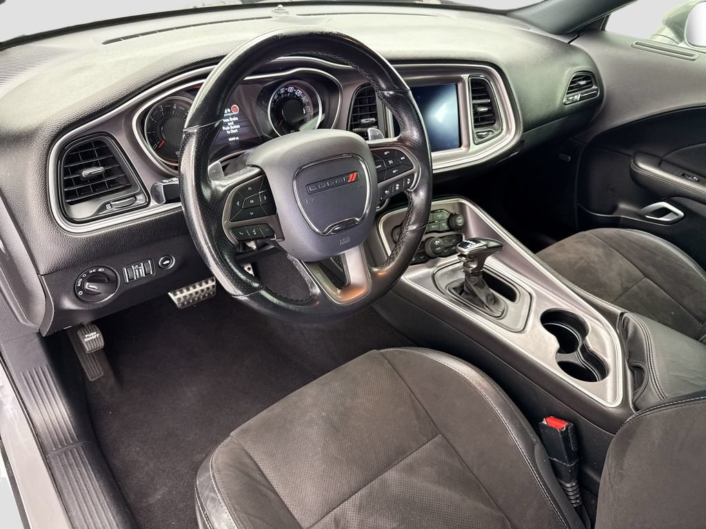 Used 2019 Dodge Challenger R/T Scat Pack RWD image 9