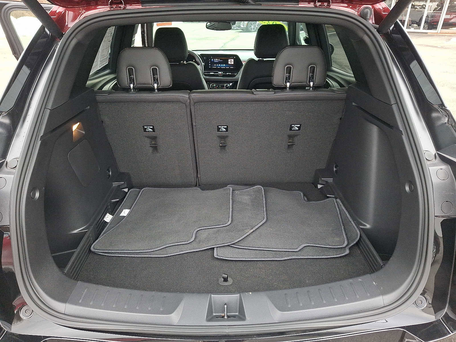 Used 2025 Chevrolet TrailBlazer RS w/ Convenience Package image 28