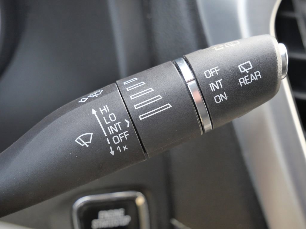 Used 2017 GMC Acadia SLT image 48