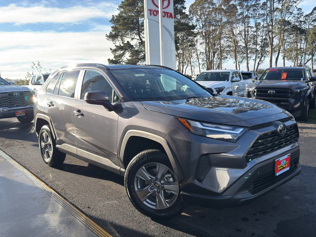 New 2025 Toyota RAV4 XLE w/ Convenience Package image 6