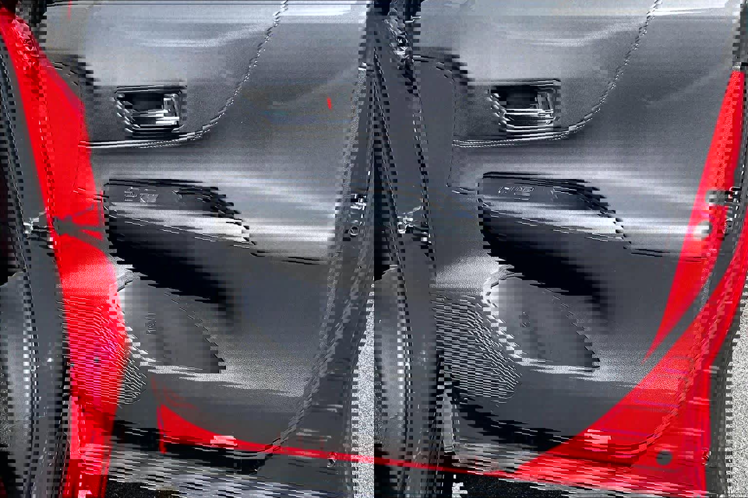 Used 2023 Toyota Venza LE AWD/4WD image 21