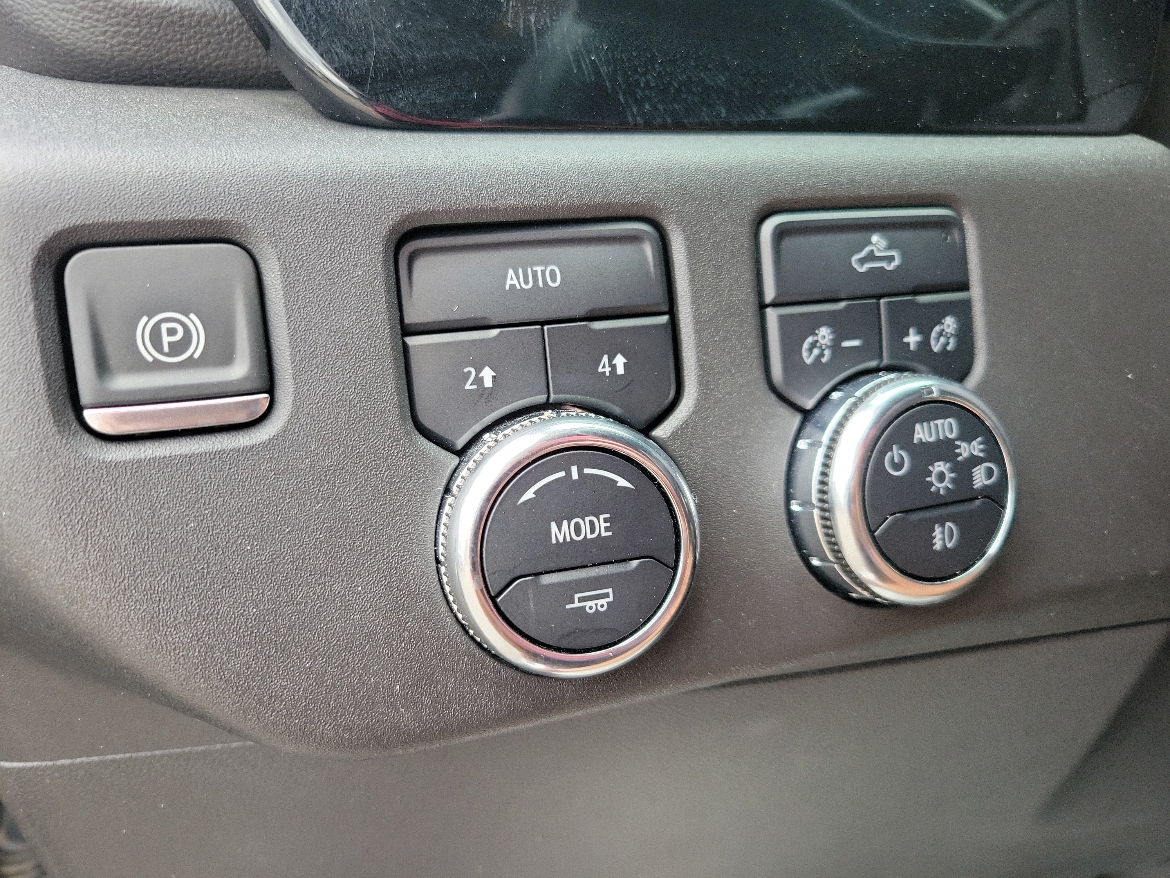 Used 2024 GMC Sierra 1500 Elevation AWD/4WD image 18