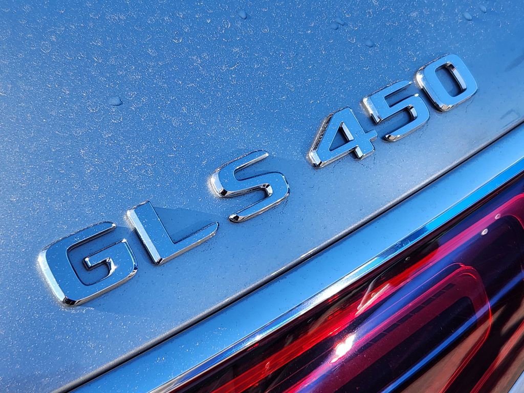 Used 2022 Mercedes-Benz GLS 450 4MATIC image 11