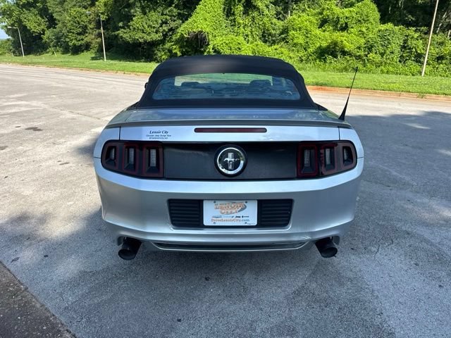 Used 2014 Ford Mustang Convertible RWD image 6