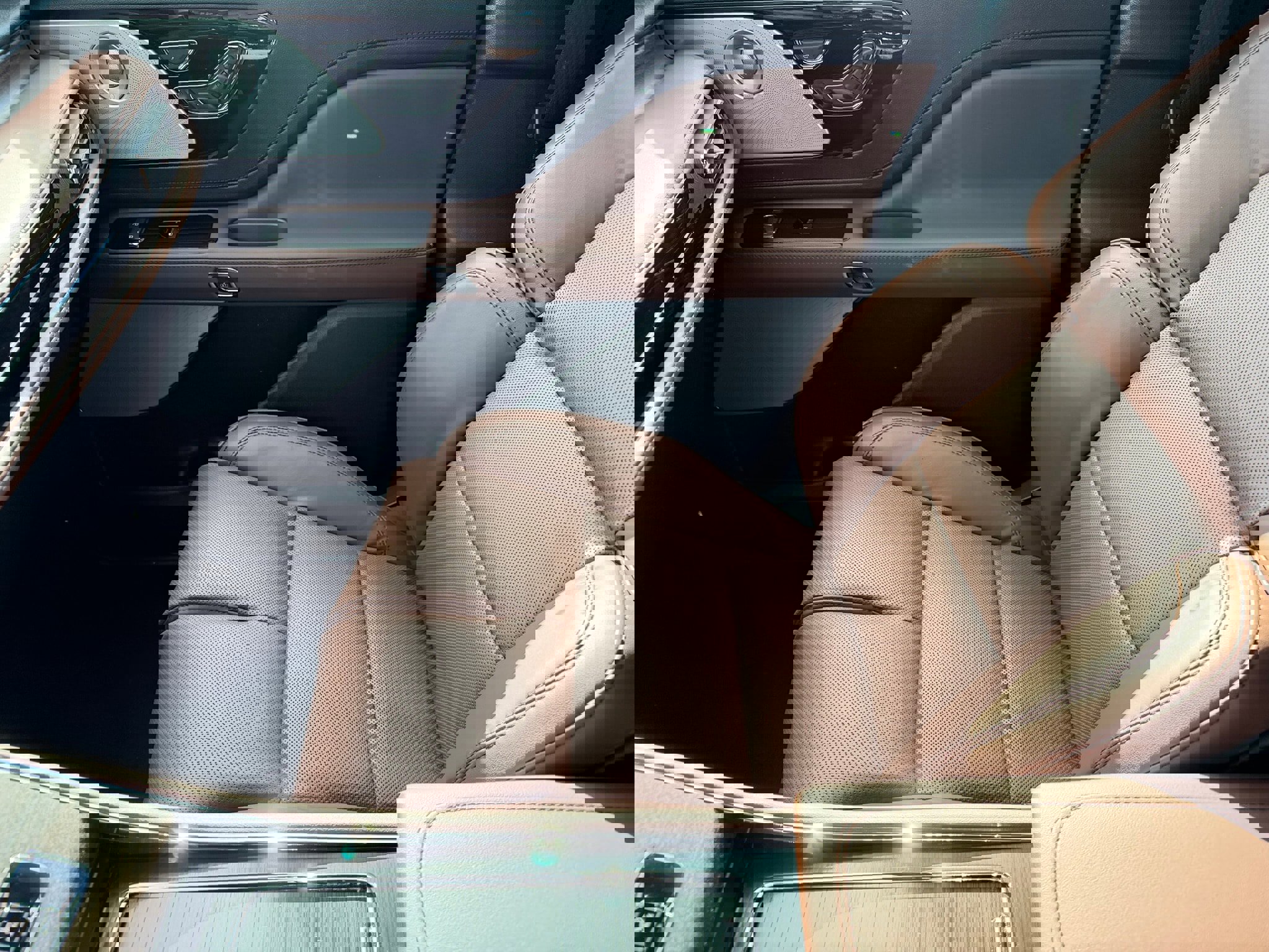 New 2026 Lincoln Aviator Reserve w/ Luxury Package image 25