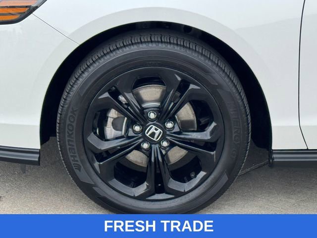 Certified 2025 Honda Accord SE image 7