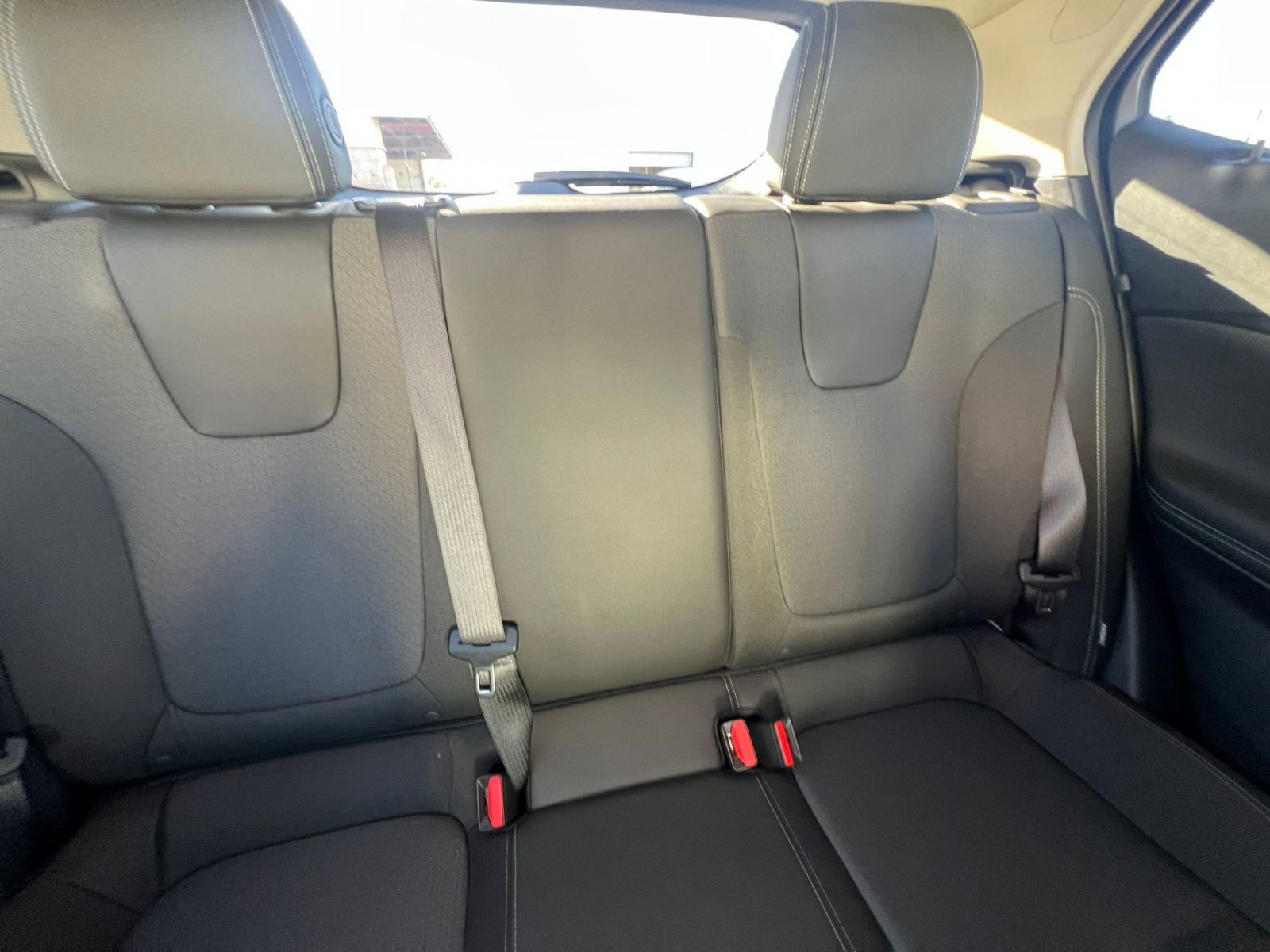 Used 2025 Buick Encore GX Preferred image 37