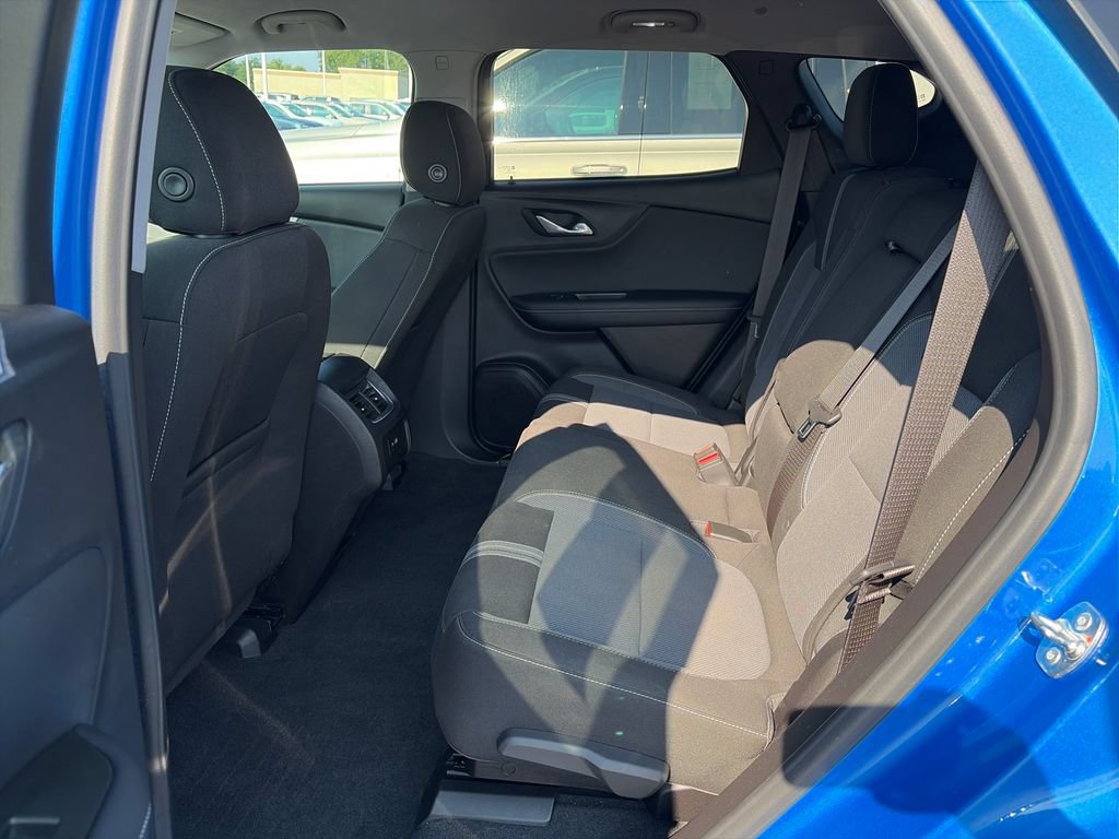 Used 2024 Chevrolet Blazer LT w/ Convenience Package FWD image 26