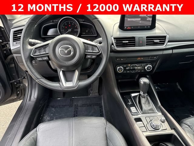 Used 2018 MAZDA MAZDA3 Grand Touring w/ Premium Equipment Package FWD image 18