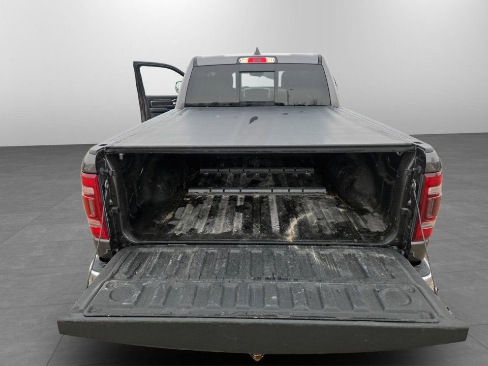 Used 2020 RAM 1500 Laramie image 32