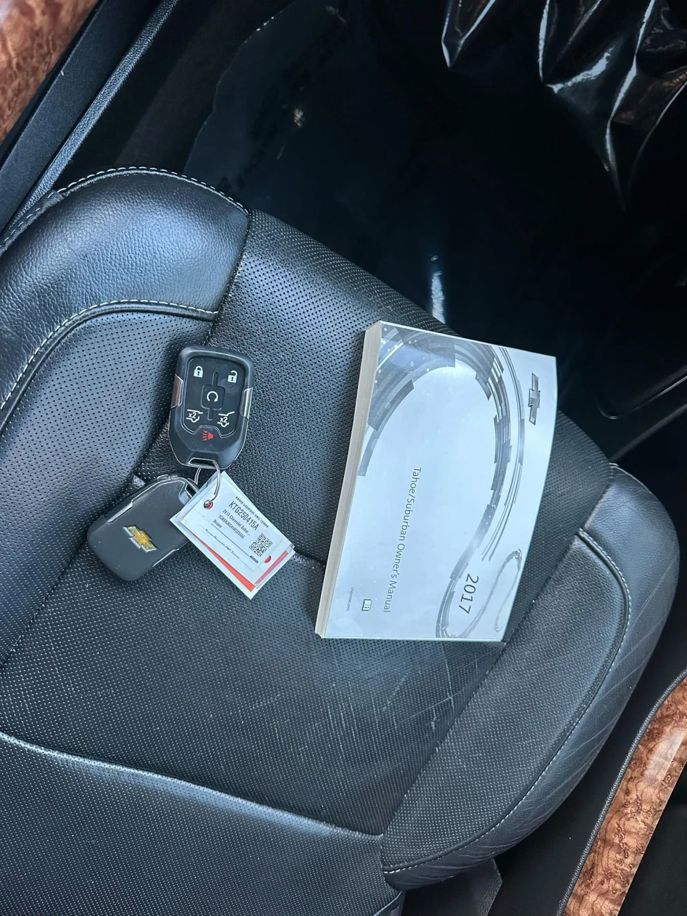 Used 2017 Chevrolet Suburban Premier image 28