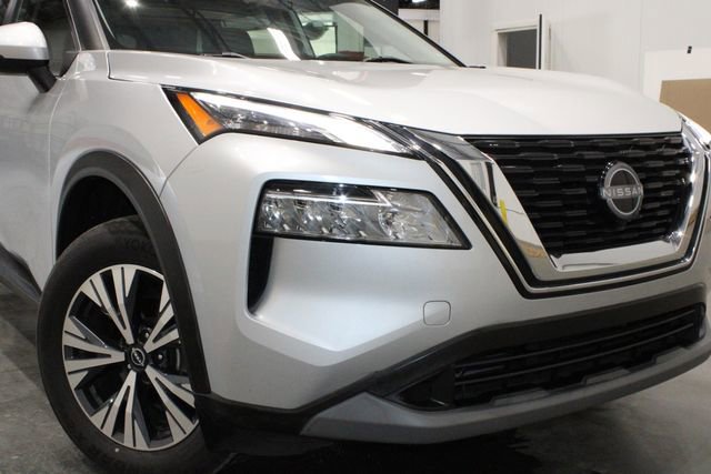 Used 2022 Nissan Rogue SV FWD image 46