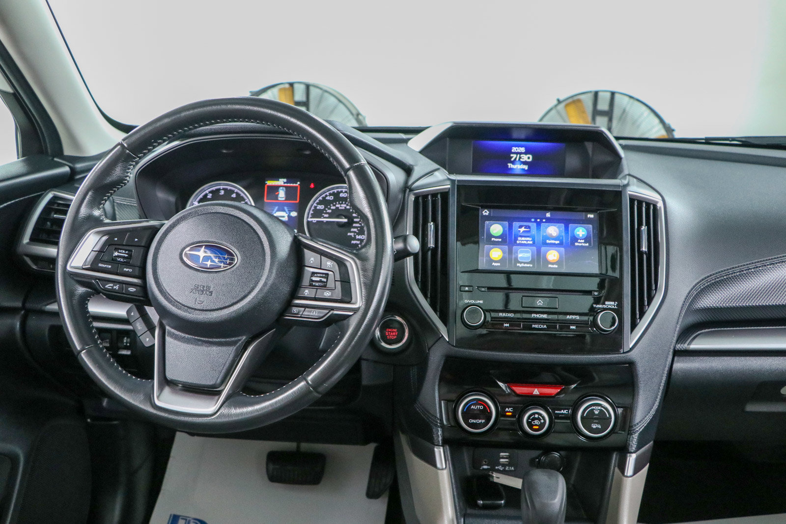 Used 2023 Subaru Forester Premium AWD/4WD image 17