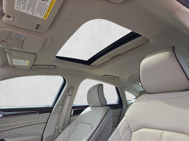 Used 2017 Ford Fusion Platinum FWD image 15
