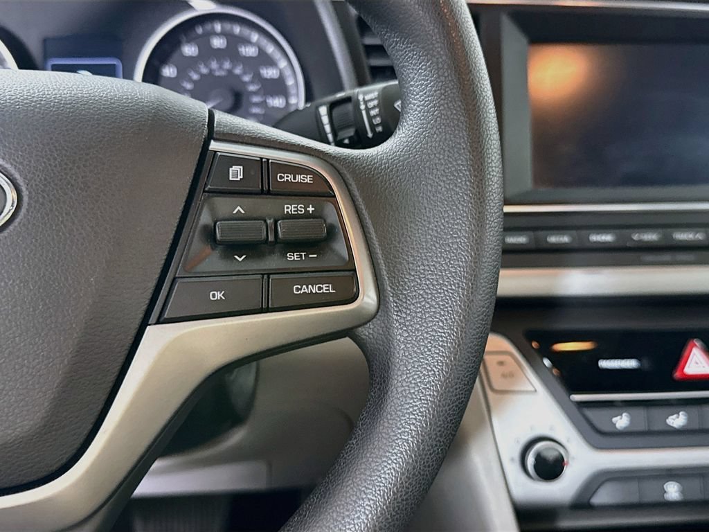 Used 2018 Hyundai Elantra SEL w/ Cargo Package FWD image 20