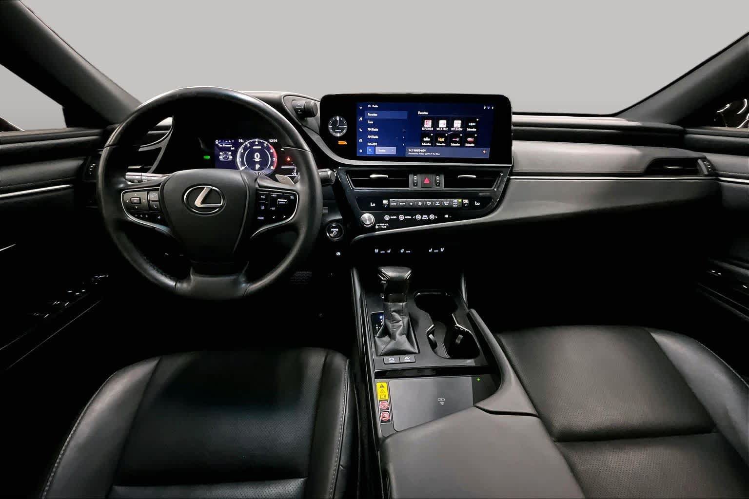 Used 2024 Lexus ES 300h w/ Premium Package FWD image 15
