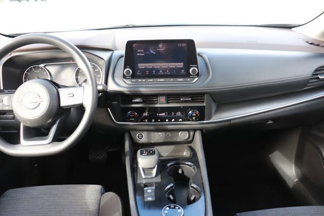 Used 2023 Nissan Rogue SV image 13