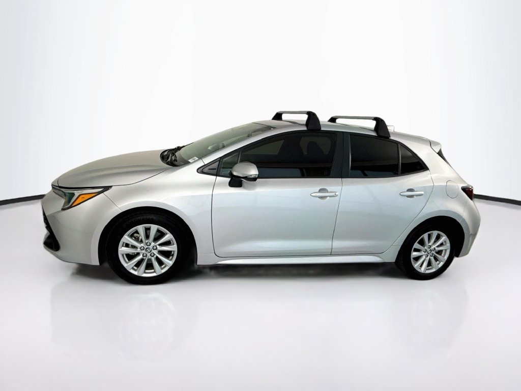Used 2025 Toyota Corolla SE FWD image 8