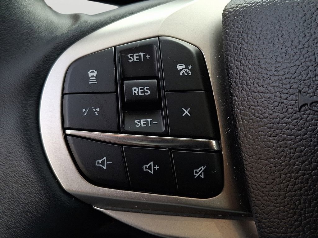 Used 2025 Ford Explorer Active image 21