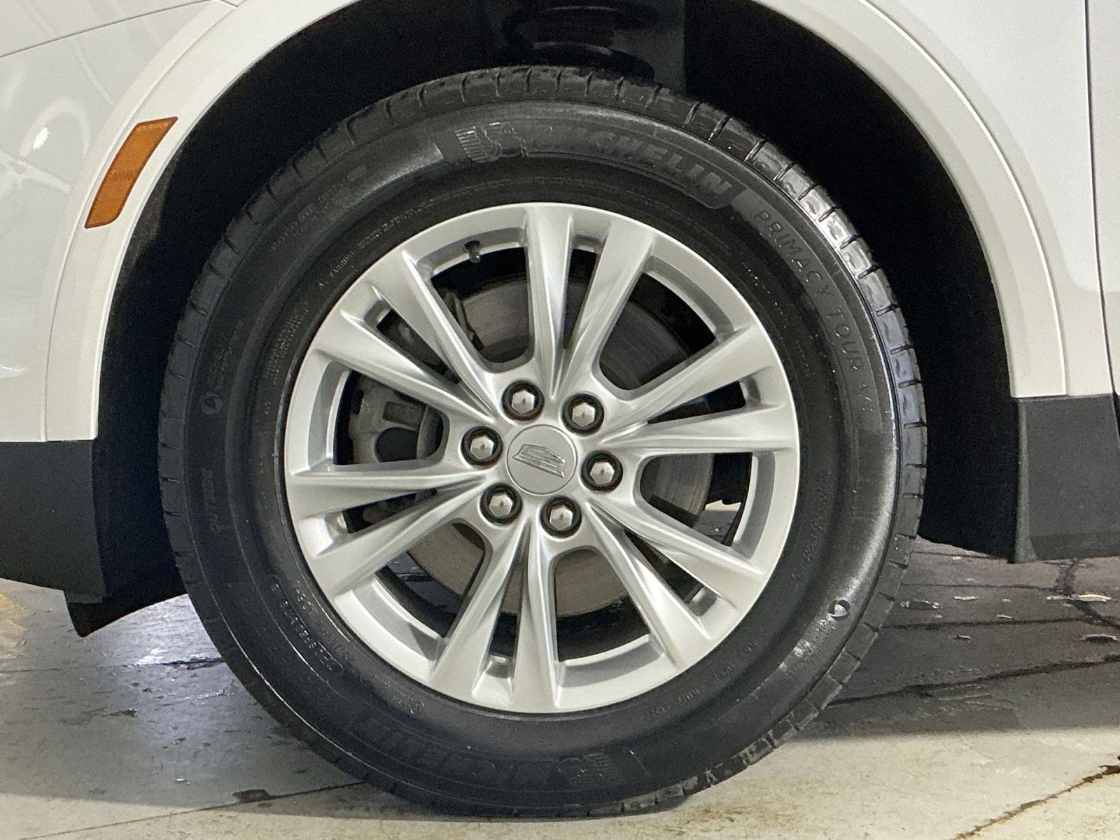 Used 2023 Cadillac XT5 Luxury w/ LPO, Floor Liner Package image 20