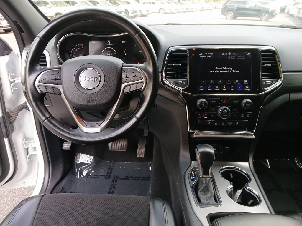 Used 2020 Jeep Grand Cherokee Altitude AWD/4WD image 28