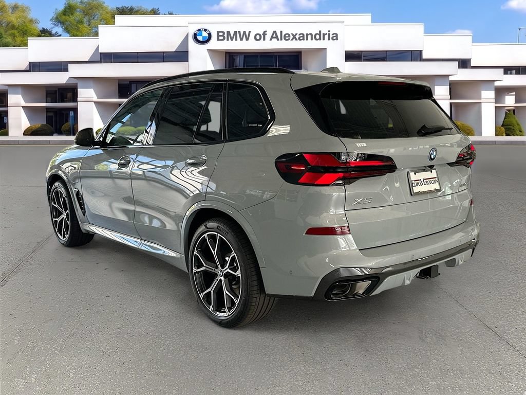 Used 2026 BMW X5 xDrive50e w/ M Sport Package AWD/4WD image 5