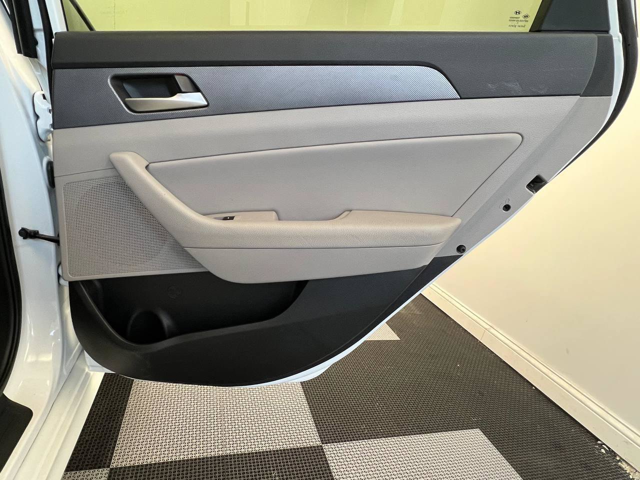 Used 2018 Hyundai Sonata SEL FWD image 13
