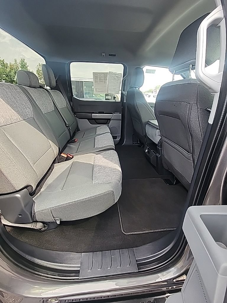 Used 2025 Ford F250 XLT AWD/4WD image 14