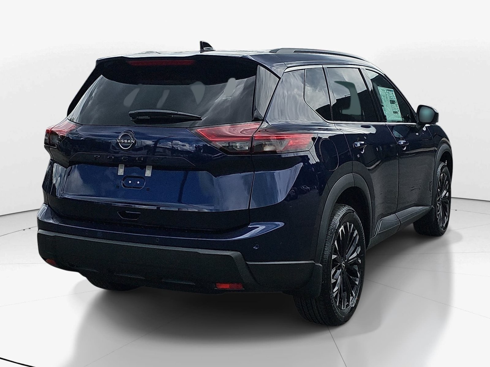 New 2027 Nissan Rogue Dark Armor FWD image 6