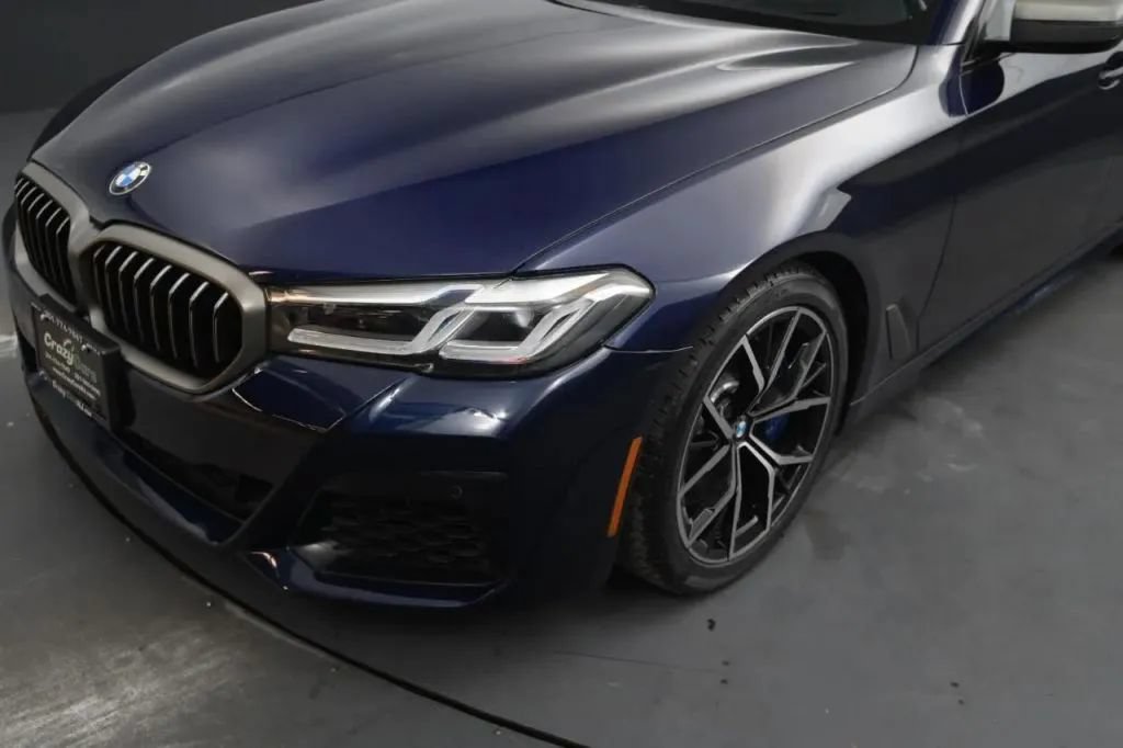 Used 2021 BMW M550i xDrive w/ Executive Package AWD/4WD image 9