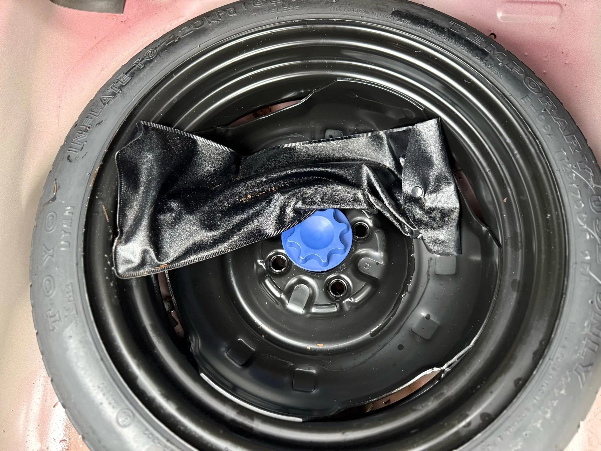 Used 2008 Toyota Yaris S image 14