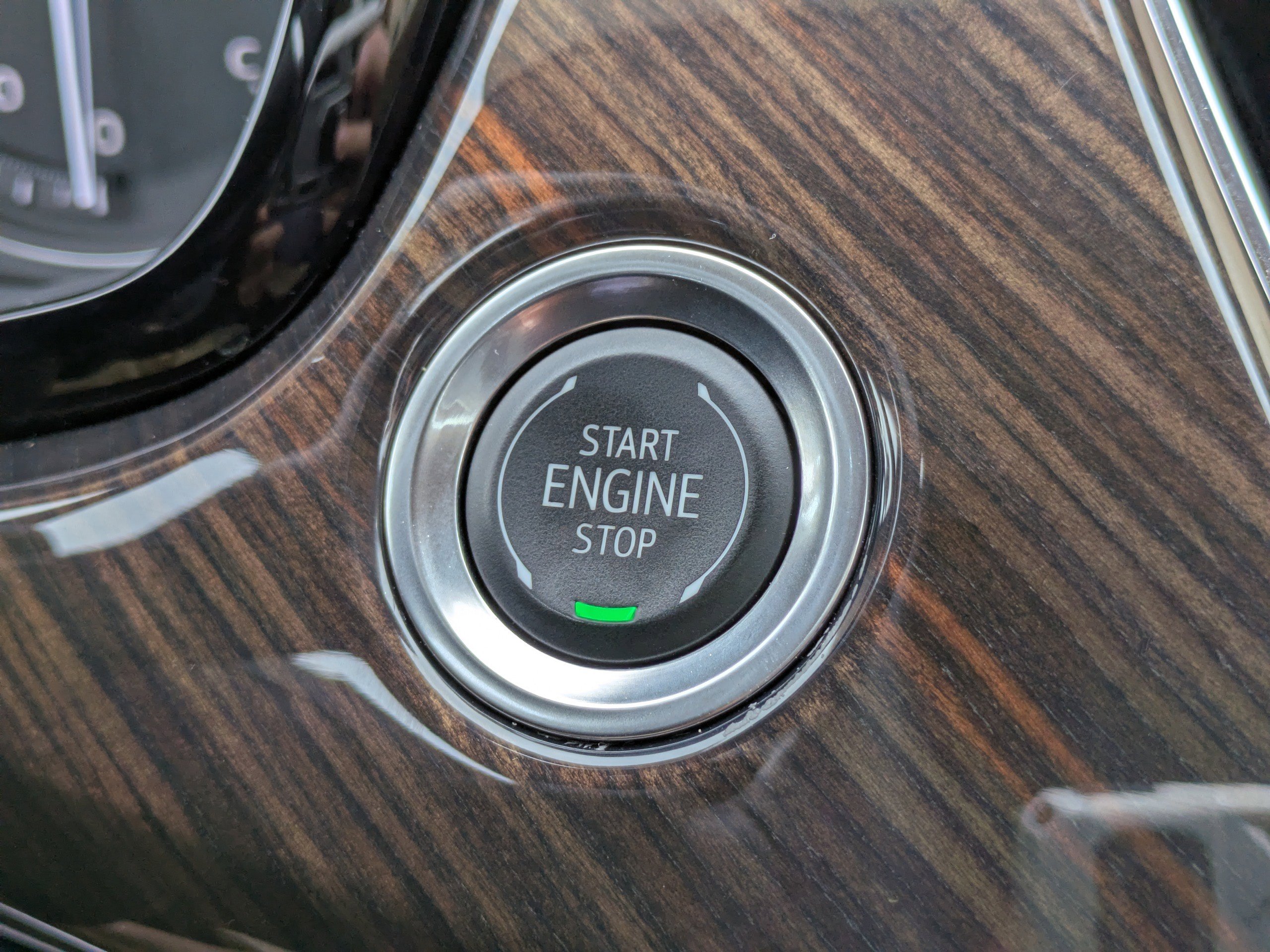 Certified 2025 Cadillac XT6 Premium Luxury w/ Platinum Package image 31